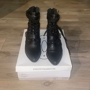 Steve Madden Palermo black leather boot (preowned)